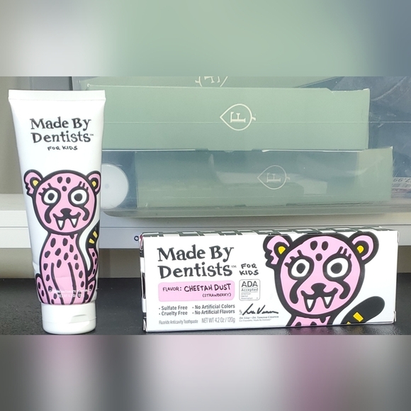 Made By Dentists Kids Toothpaste Cheetah Dust Pink 4.2 oz - Picture 3 of 3